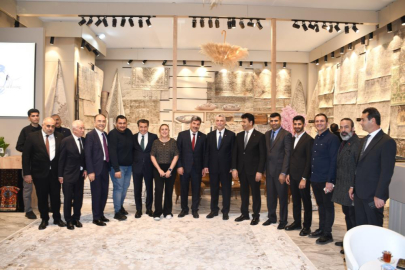 Emeviye Camii'nin Halıları Gaziantep'te Yapılacak!