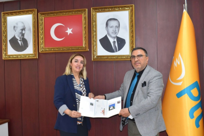 Emektar, PTT Başmüdürü Burgaç'ı Ziyaret Etti