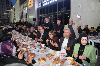Şahin'den Niziplilere İftar