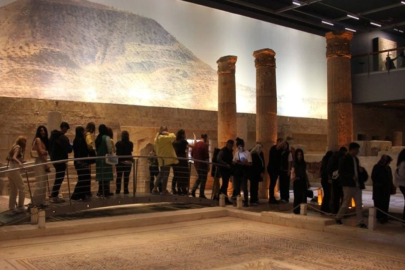 Zeugma Mozaik Müzesi Ziyaretçi Akınına Uğradı