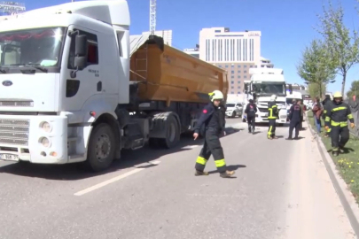 Gaziantep İpek Yolu Üzerinde Kaza! 2 Tır Çarpıştı