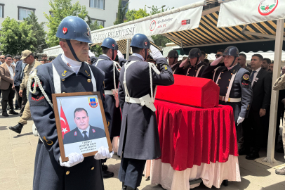 Gaziantep Şehidini Son Yolculuğuna Uğurladı!