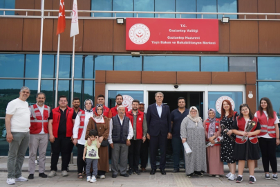 Gaziantep Vakıflar Bölge Müdürlüğü’nden Anneler Günü'nde Anlamlı Ziyaret