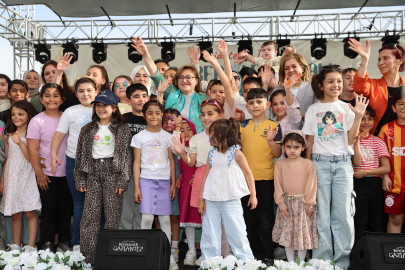 GAZİANTEP'TE TÜRKİYE’NİN İLK ANNE-BEBEK FESTİVALİ RENKLİ GÖRÜNTÜLERLE SON BULDU