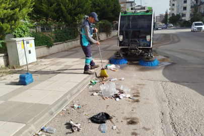 ŞAHİNBEY BELEDİYESİ TEMİZLİK EKİPLERİ 7/24 GÖREV BAŞINDA