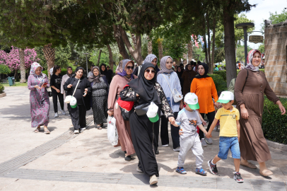 ŞEHİTKAMİLLİ KADINLARDAN ŞANLIURFA’YA TARİHİ GEZİ