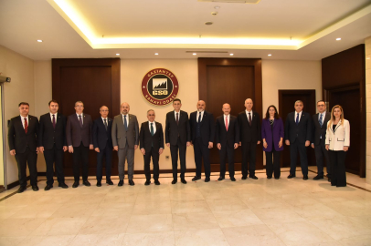 AKADEMİ İLE SANAYİYİ BULUŞTURACAK PROTOKOL