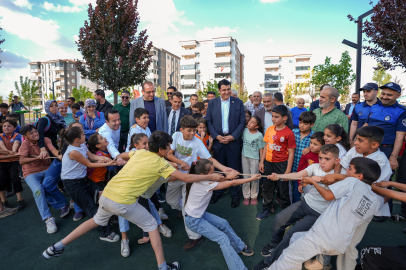 ŞEHİTKAMİL ÇOCUK ŞENLİKLERİ BAŞLADI
