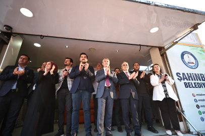 BAŞKAN TAHMAZOĞLU ELİF AZRA’YI YALNIZ BIRAKMADI
