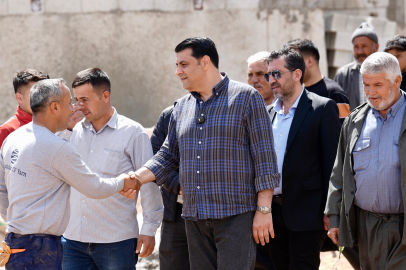Başkan Yılmaz, düğün alanı ve futbol sahası hizmetini halka sunacak