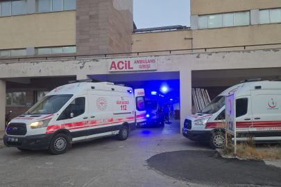 Gaziantep'te motosiklet ile araç çarpıştı: 1 ölü, 3 yaralı