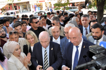 ÖZDAĞ İL BİNASI AÇILIŞINDA BASINA AÇIKLAMALARDA BULUNDU