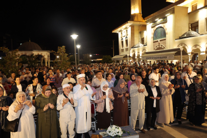  Evliliklerinde 41 yılı dolduran çiftler kutsal topraklara uğurlandı