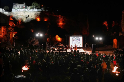 Gaziantep'te Tarih, Sanat ve Moda'nın Muhteşem Uyumu: Dülük Doku Gecesi Hayran Bıraktı!