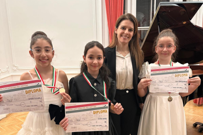 Elif Anastasia Çavdar, Gaziantep Güzel Sanatlar Müzik Ortaokulu’nun 10 yaşındaki genç piyanisti…