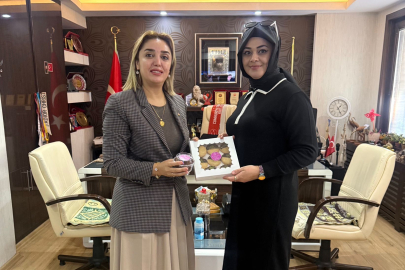 SEVİM HOME CAKES’TEN ASLI ASLAN EMEKTAR’A ZİYARET