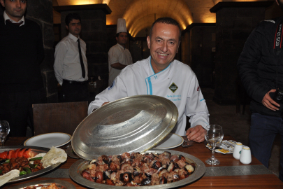 Gaziantep’te soğan kebabı sezonu açıldı