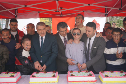 “Engelleri Sevgiyle Aşıyoruz”