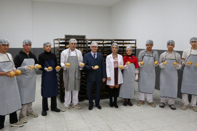 Fabrika gibi çalışan lisenin yıllık cirosu 1,5 milyon