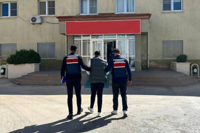 Gaziantep'te 11'er yıl hapis cezasıyla aranan 3 şahsı jandarma yakaladı