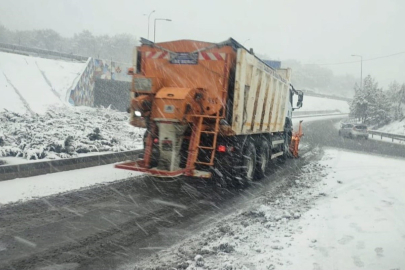Gaziantep’te Kar Seferberliği: Büyükşehir 7/24 Sahada