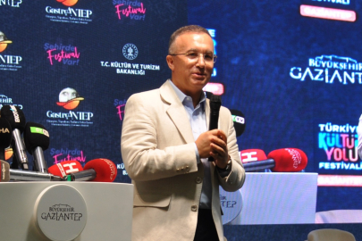 GAZİANTEP VALİSİ KEMAL CEBER'İN 10 OCAK ÇALIŞAN GAZETECİLER GÜNÜ KUTLAMASI 