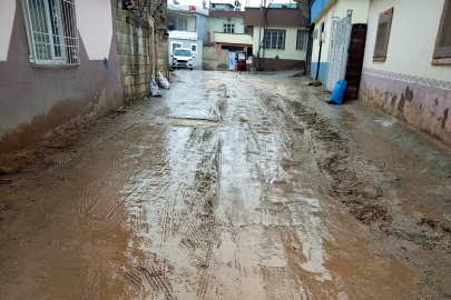 Araban’da Cadde ve Sokaklar Çamur İçinde