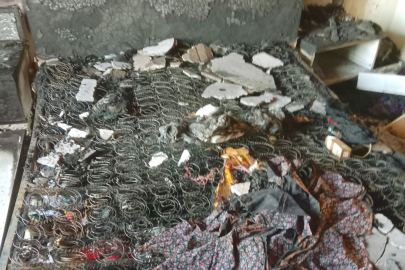 Araban’da Ev Alevlere Teslim Oldu, Eşyalar Kül Oldu