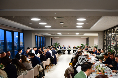 Gaziantep Sağlık Yöneticileri Ramazan Sofrasında Bir Araya Geldi