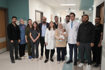 Gaziantep'te 1,5 yaşındaki Talha bebek, nadir görülen tümörden ameliyatla kurtuldu