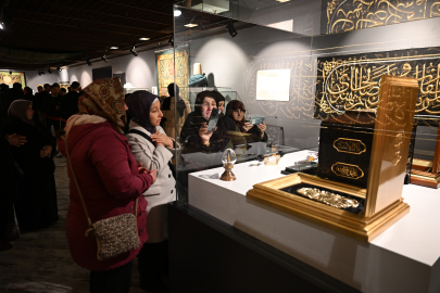 Mukaddes Emanetler Sergisi Gazianteplilerden Büyük İlgi Görüyor