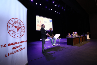 GAÜN ve İl Sağlık Müdürlüğü’nden “Daha Rahat Bir Nefes” Paneli