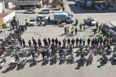 Gaziantep’te Jandarmadan Motosiklet Sürücülerine Güvenli Sürüş Eğitimi