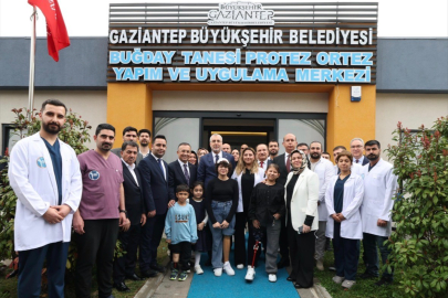 Bakan Işıkhan, Protez-Ortez Merkezi’ndeki Engellilerle Dayanışma Mesajı Verdi