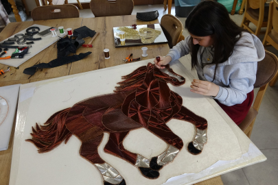 Sanatın İnce Dokunuşu: Çivi ve Tel ile Yaratılan Eserler