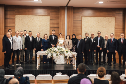 Gaziantep’te Görkemli Nikâh: İş, Siyaset ve Sağlık Dünyası Bir Araya Geldi