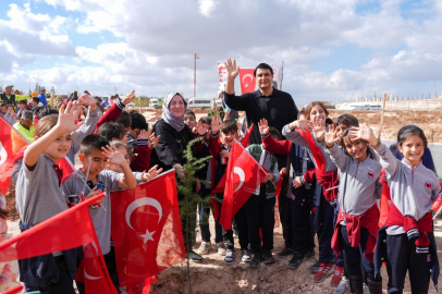23 Nisan Ulusal Egemenlik ve Çocuk Bayramı için Yılmaz’dan anlamlı mesaj