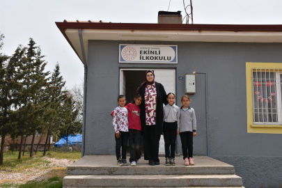 4 öğrencilik köy okulunda geleceğe umut taşıyor