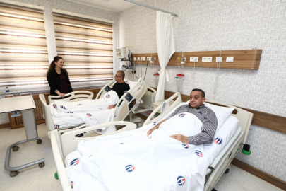 Hasta, Doktoruna Böbreğini Verdi: 35 Yıl Sonra Gelen Şifa