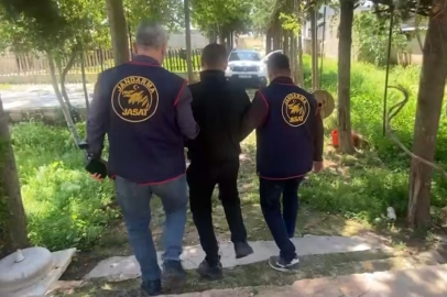 40 Yıl Cezayla Aranan Şahıs Bağ Evinde Yakalandı