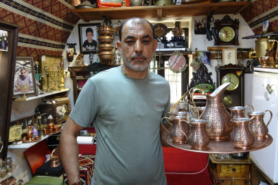 350 Bin Çekiç Darbesiyle Şekillenen Bakır Su Takımı