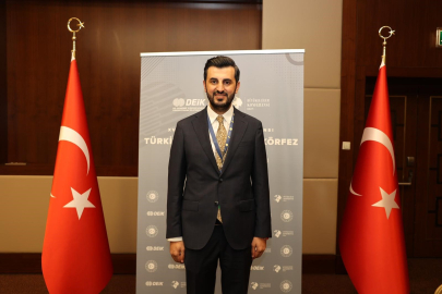 Halit Acar’dan 19 Mayıs Atatürk’ü Anma, Gençlik ve Spor Bayramı Kutlaması