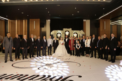 Esra ile İbrahim’in Mutluluğuna Yoğun Katılım