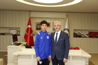 Şahinbeyli Güreşçiden Avrupa’da Büyük Başarı