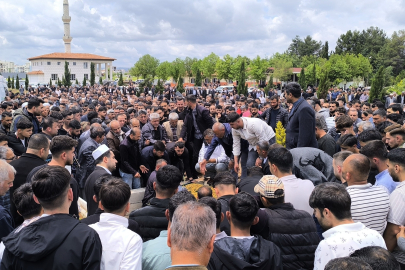 Elektrik Akımına Kapılan Muhtar Toprağa Verildi
