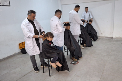 Şehitkamil’den Çocuklara Bayram Tıraşı Sürprizi
