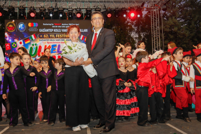GKV 62. Yıl Festivalinde Miniklerden Dünya Dansları Şöleni
