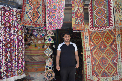 Yörük Kültürünü Halı ve Kilimlerle Geleceğe Aktarıyor