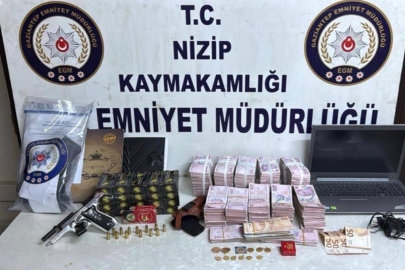 43 Kişiyi 300 Milyon TL Dolandırdığı İddia Edilen 3 Şüpheli Yakalandı