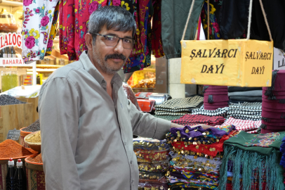 Gaziantep’te Yaz Sıcağı Geleneksel Giyime İlgiyi Artırdı